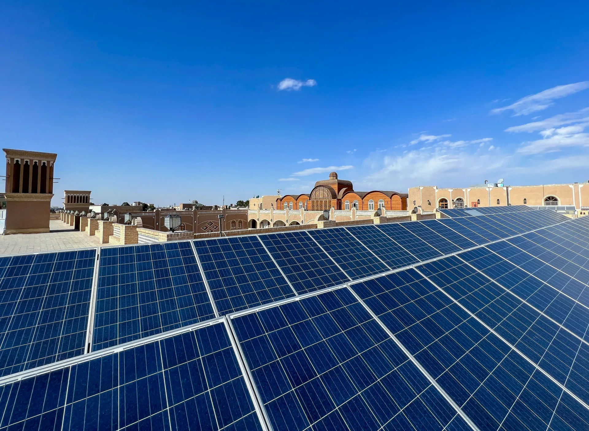 Panneaux solaires installés en Tunisie - guide régional